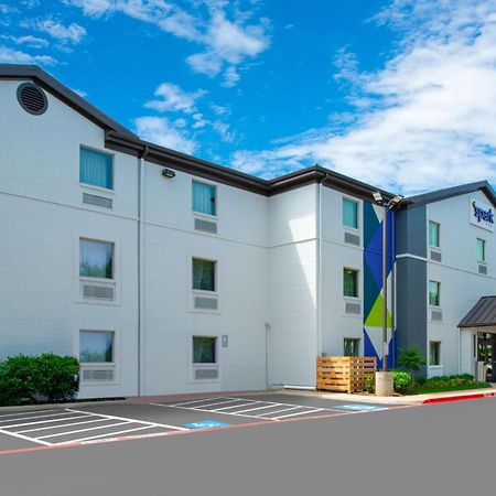 Spark By Hilton Dallas Market Center Bagian luar foto