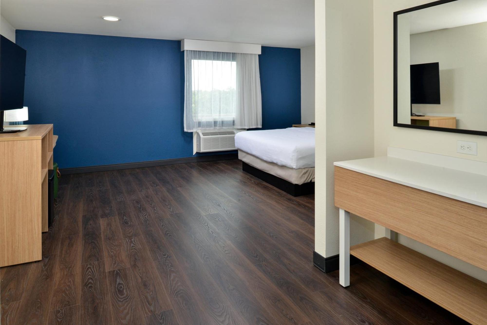 Spark By Hilton Dallas Market Center Bagian luar foto